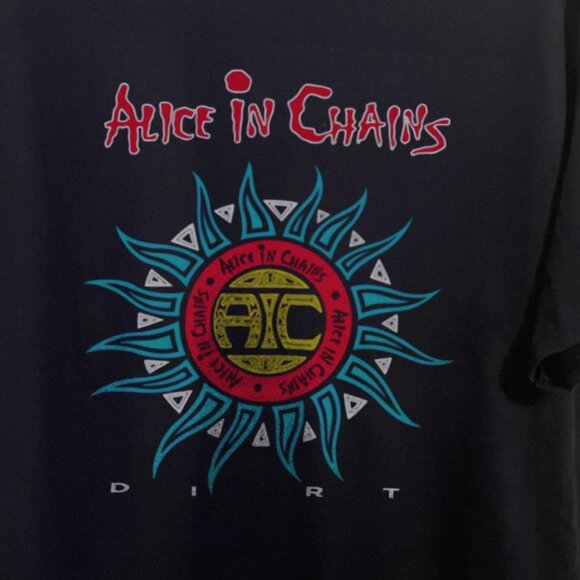 Alice In Chains Dirt T-Shirt Grunge Rock Band Graphic Tee 90s Music Fan Shirt - Picture 2 of 5